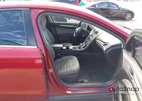 2016 Ford Fusion Hybrid S from USA, damaged, VIN 3FA6P0UU7GR377122